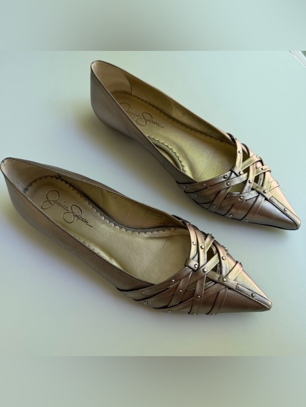 Jessica Simpson brown goldish leather pointed flats